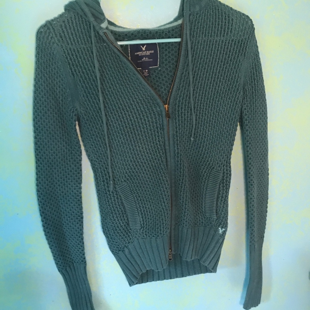 American Eagle zip-up sweater